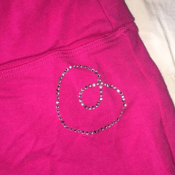 Express sexy stretch shorts - Picture 2 of 5